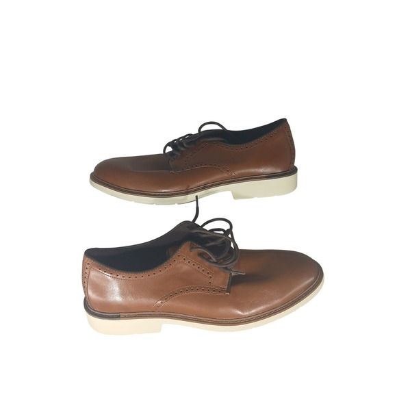 Oxfords_&_Derbys
